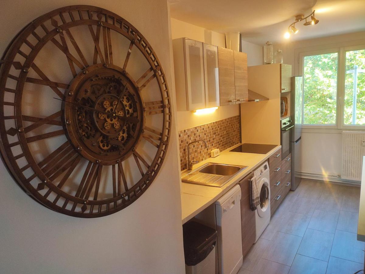 Grand Appartement De Charme Calme Et Lumineux Parking Compris エクス＝アン＝プロヴァンス エクステリア 写真
